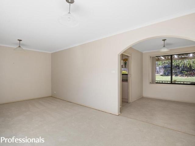 House for sale in Mollymook Beach, Shoalhaven City Council