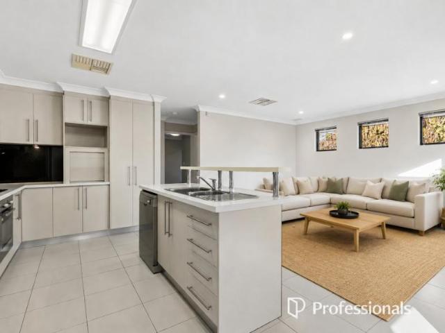 House for sale in Morley, City of Bayswater