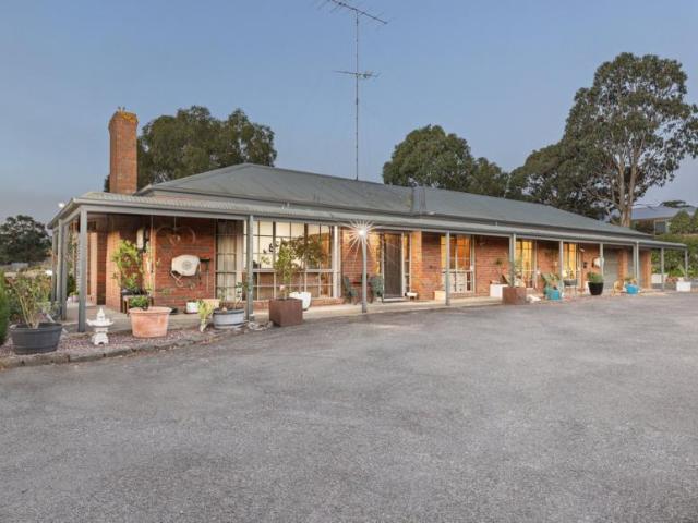 House for sale in Mount Pleasant, Ballarat