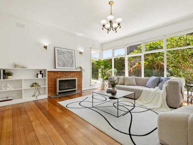 House for sale in Mount Waverley, Melbourne