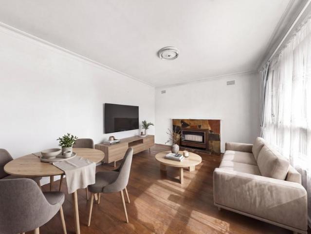 House for sale in Mount Waverley, Melbourne