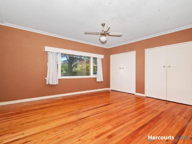 House for sale in Mount Waverley, Melbourne