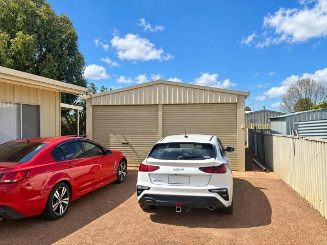 House for sale in Narrogin, Shire Of Narrogin