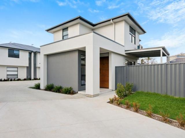 House for sale in Oaklands, New South Wales