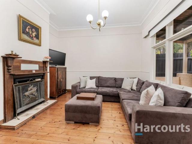 House for sale in Oakleigh, Melbourne