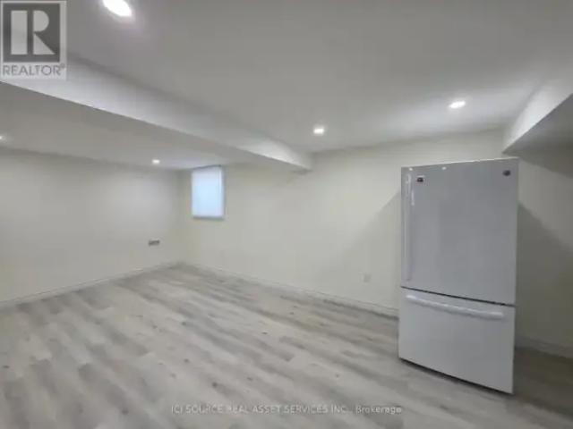 House for rent in Oakville, Ontario