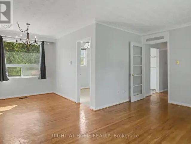 House for rent in Oakville, Ontario