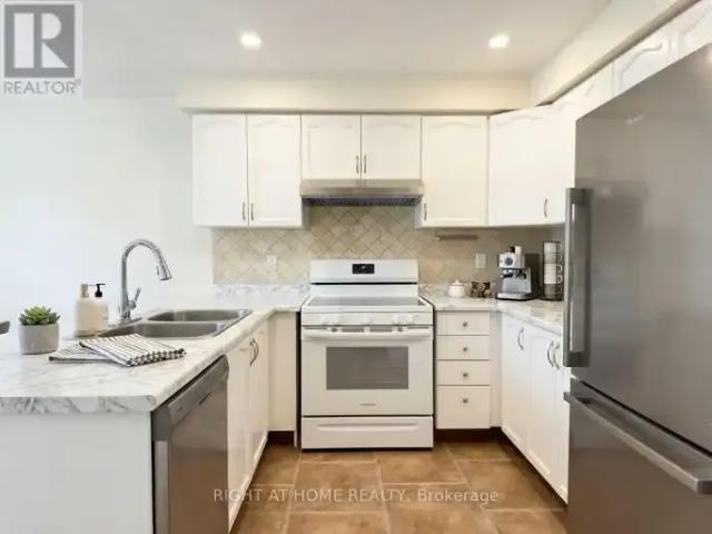 House for rent in Oakville, Ontario