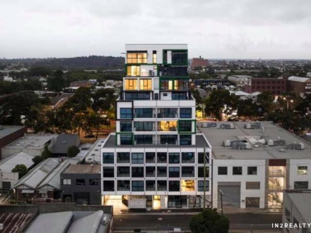 House for sale in Victoria