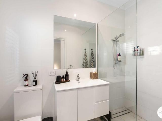 House for sale in Glenroi, Orange