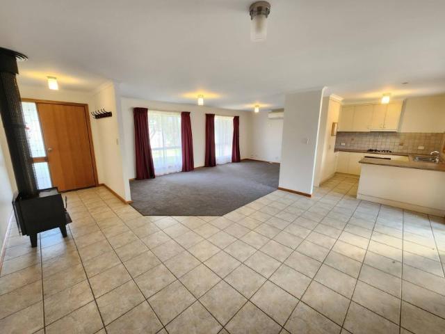 House for rent in Comaum, South Australia