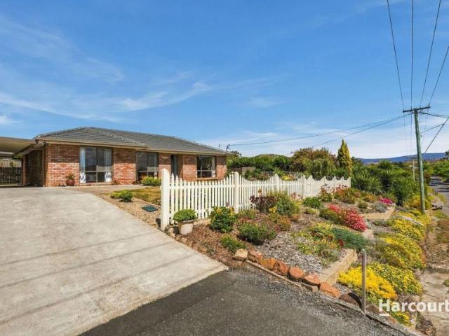 House for sale in Richmond, Hobart