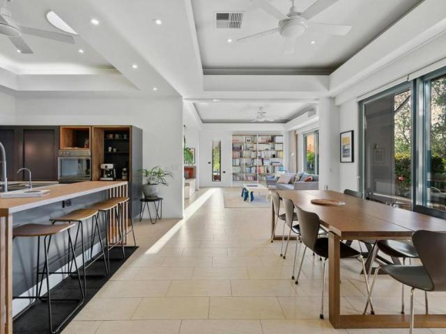 House for sale in Rockingham, City of Rockingham