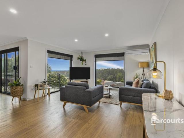 House for sale in Romaine, Burnie