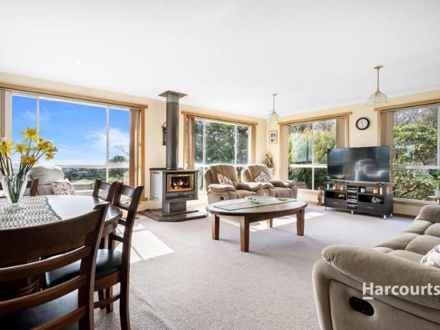 House for sale in Romaine, Burnie