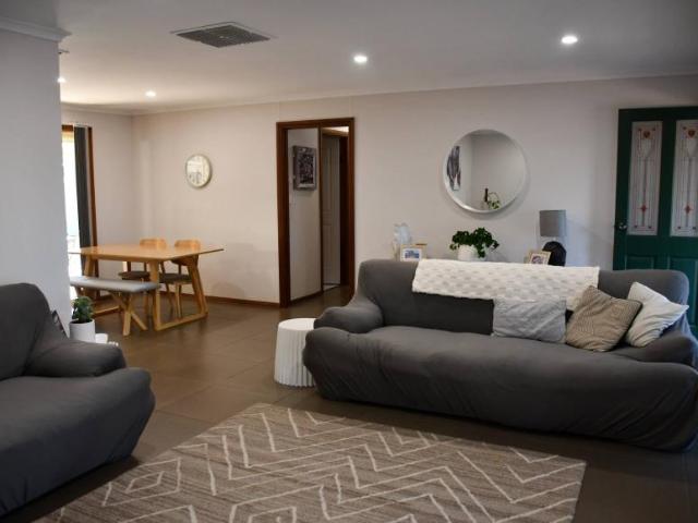 House for sale in Roxby Downs, Municipal Council of Roxby Downs