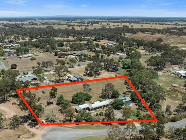 House for sale in Rutherglen, Shire of Indigo