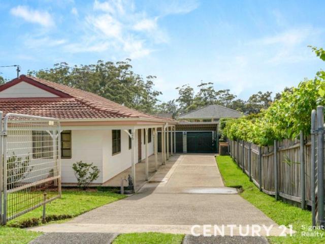 House for sale in Sanctuary Lakes, Melbourne