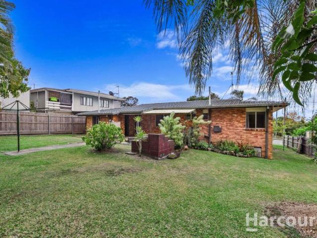 House for sale in Scarness, Hervey Bay