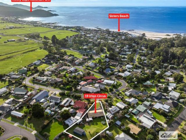 House for sale in Sisters Beach, Waratah-Wynyard