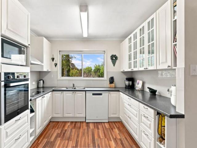 House for sale in Slacks Creek, Greater Brisbane