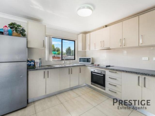 House for rent in Smithfield, New South Wales