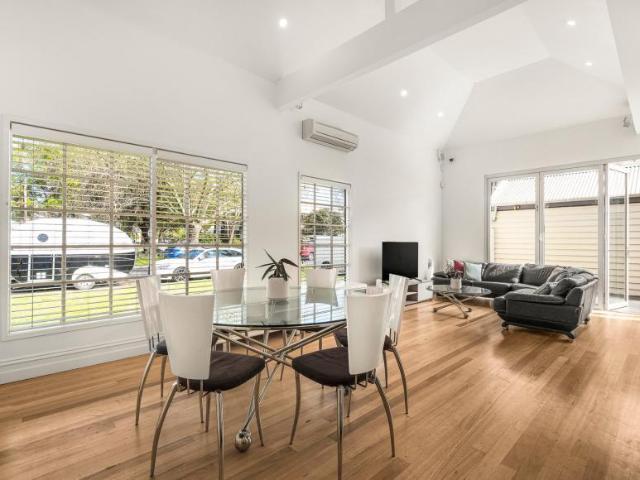 House for sale in South Melbourne, Melbourne