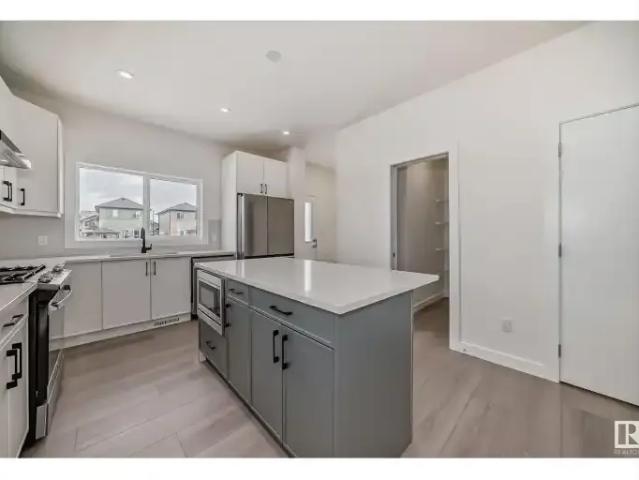 House for rent in Spruce Grove, Alberta