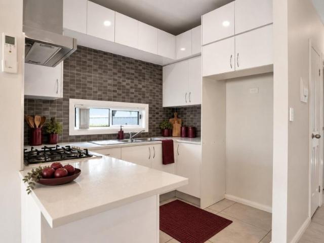 House for rent in St Helens Park, Sydney