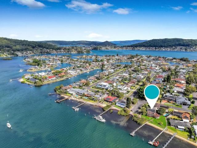 House for sale in St Huberts Island, Gosford