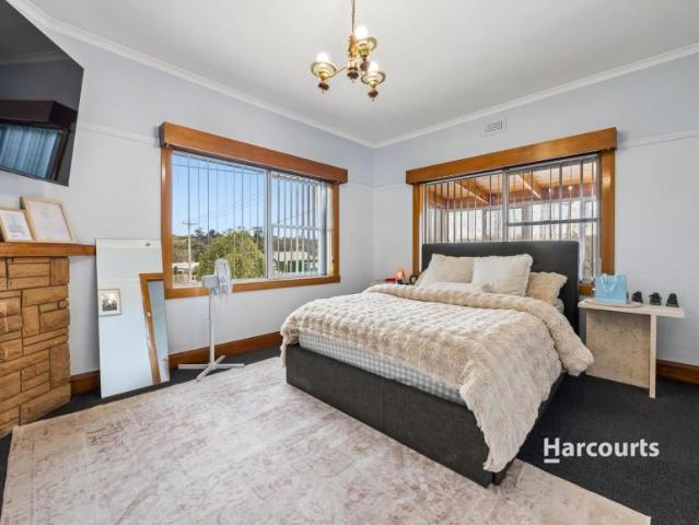House for sale in Stony Rise, Devonport