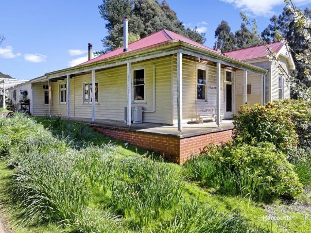 House for sale in Strathblane, Huon Valley