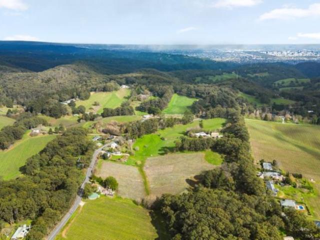 House for sale in Summertown, South Australia