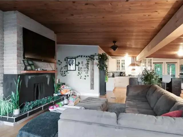 House for rent in Surrey, British Columbia