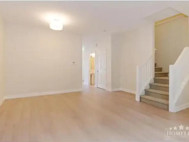 House for rent in Surrey, British Columbia