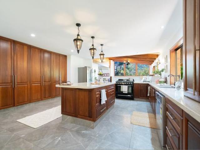 House for sale in Tamborine Mountain, Queensland