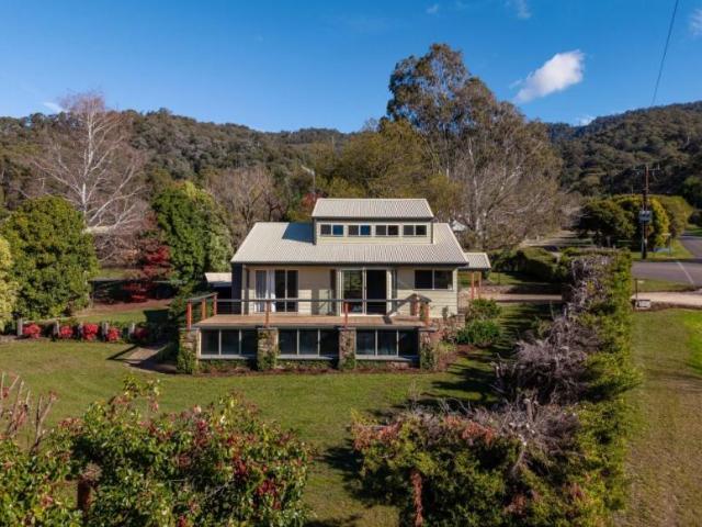 House for sale in Tawonga South, Victoria