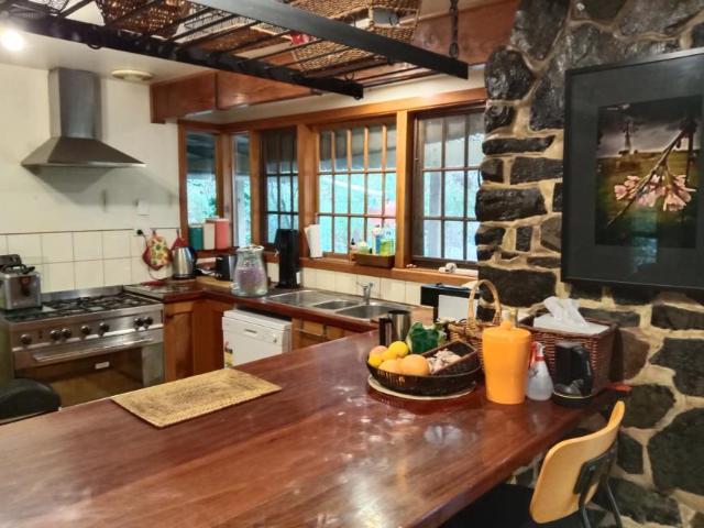House for sale in Victoria