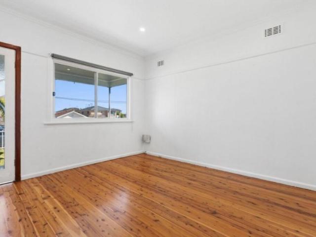 House for rent in The Entrance, New South Wales