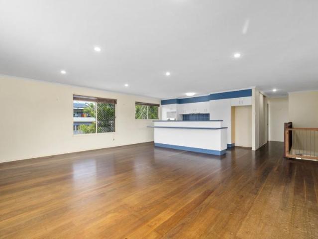 House for sale in Tin Can Bay City, Tin Can Bay