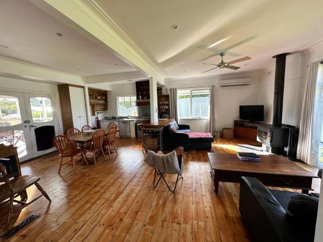House for rent in Venus Bay First Estate, Shire of South Gippsland