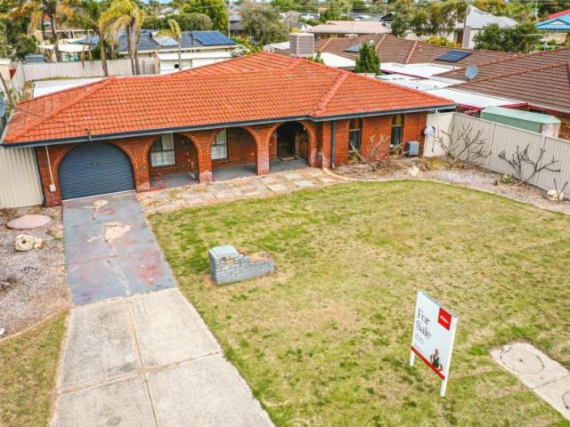 House for sale in Warnbro, City of Rockingham