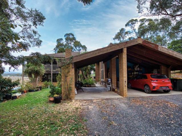 House for sale in Camerons Creek, Victoria