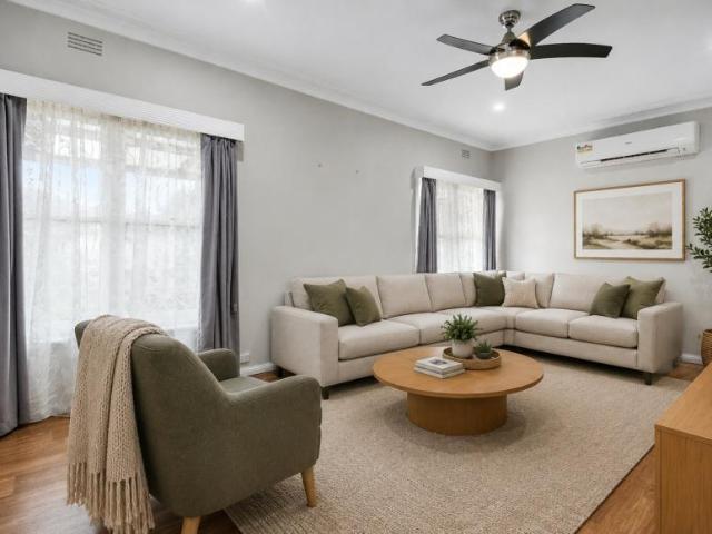 House for sale in White Hills, Bendigo