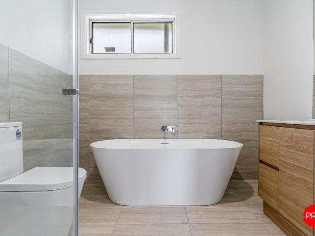 House for sale in White Hills, Bendigo