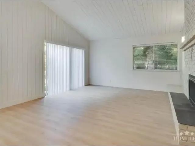 House for rent in Surrey, British Columbia