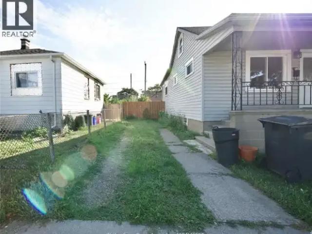 House for rent in Maidstone, Ontario