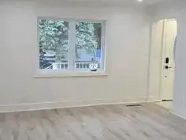 House for rent in Fontainebleau, Windsor
