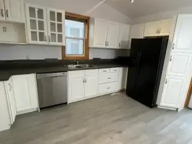 House for rent in East St. Paul, Manitoba