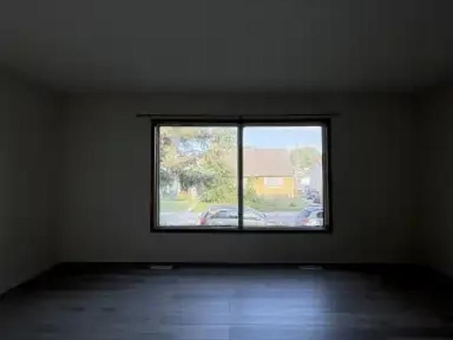 House for rent in East St. Paul, Manitoba